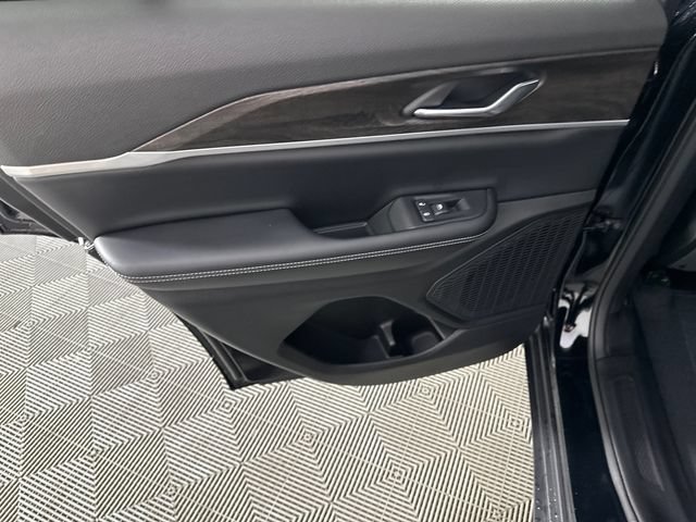 New 2026 Jeep Grand Cherokee Altitude AWD/4WD image 15