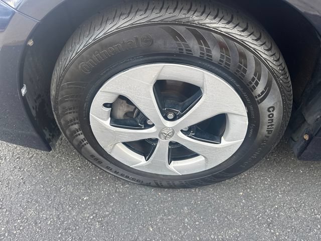 Used 2015 Toyota Prius Two FWD image 9