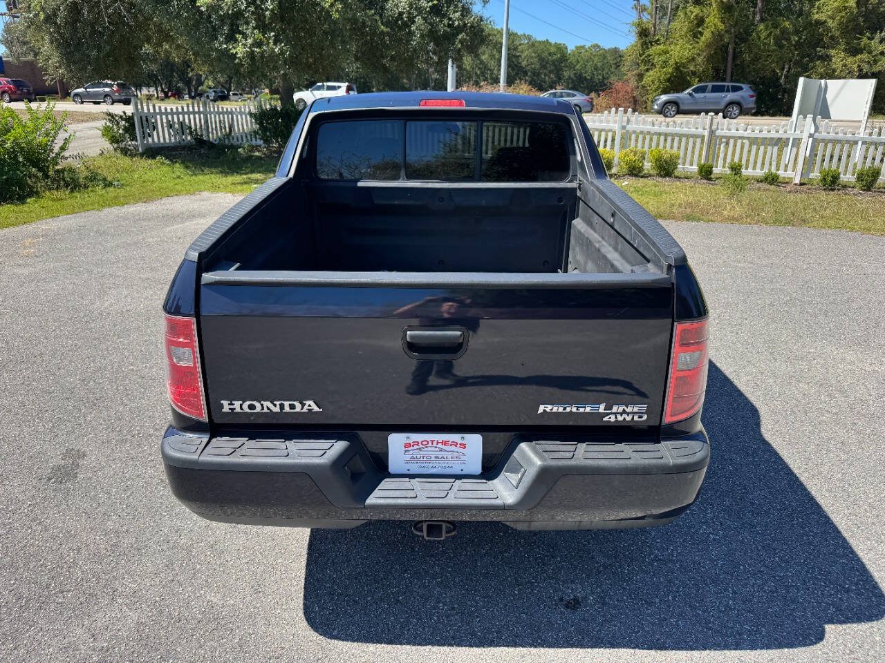 Used 2011 Honda Ridgeline RT image 5