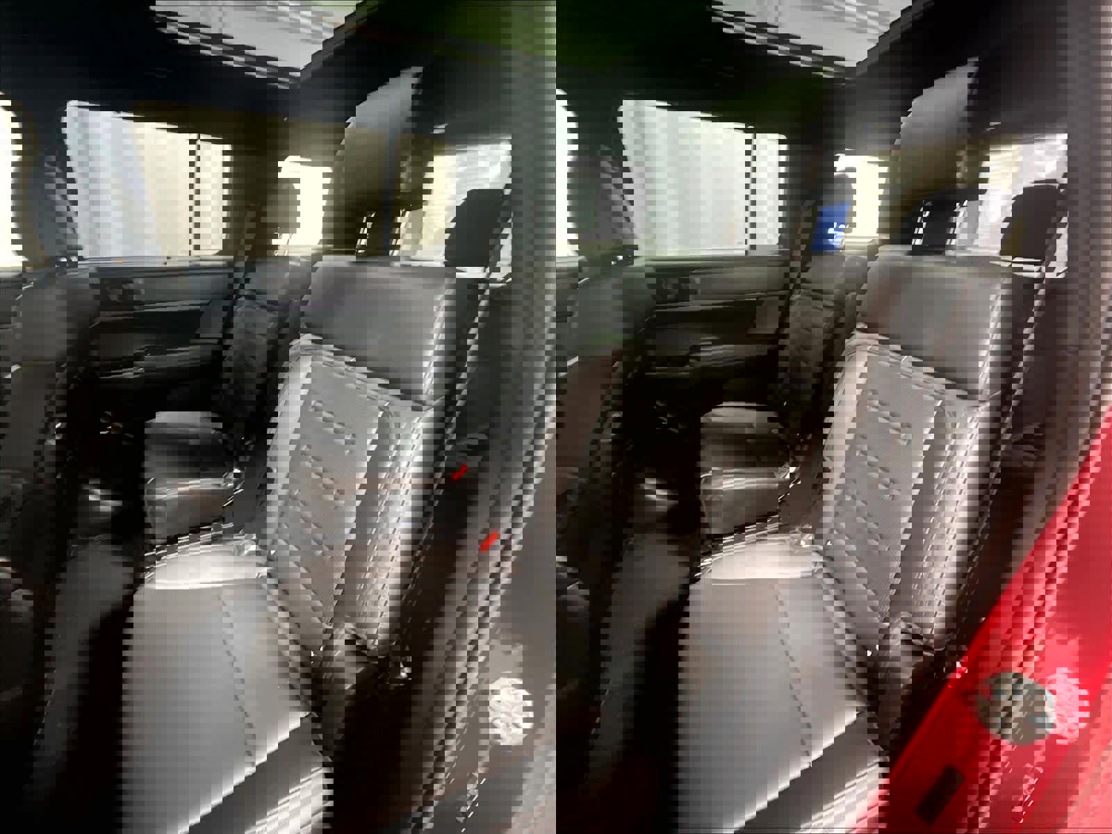 Used 2025 Hyundai Santa Fe Calligraphy image 30