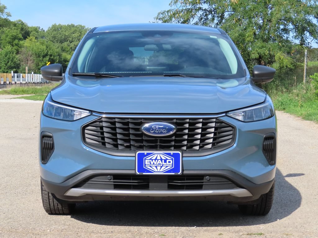 Used 2024 Ford Escape Active AWD/4WD image 13