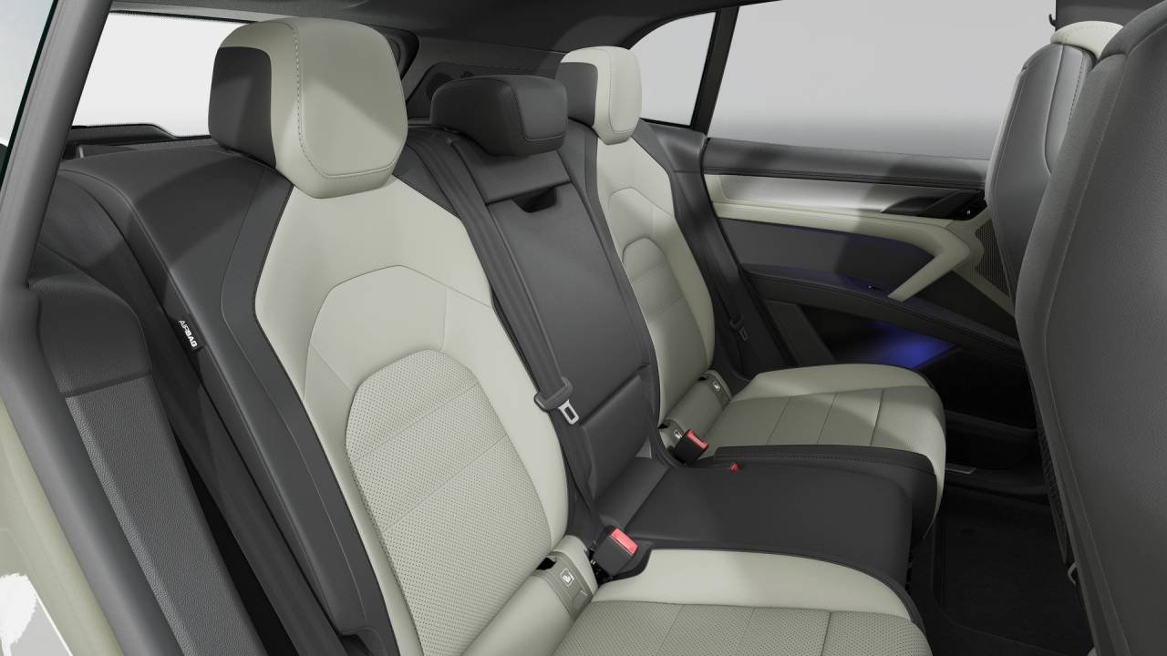 New 2026 Porsche Cayenne Electric AWD/4WD image 13