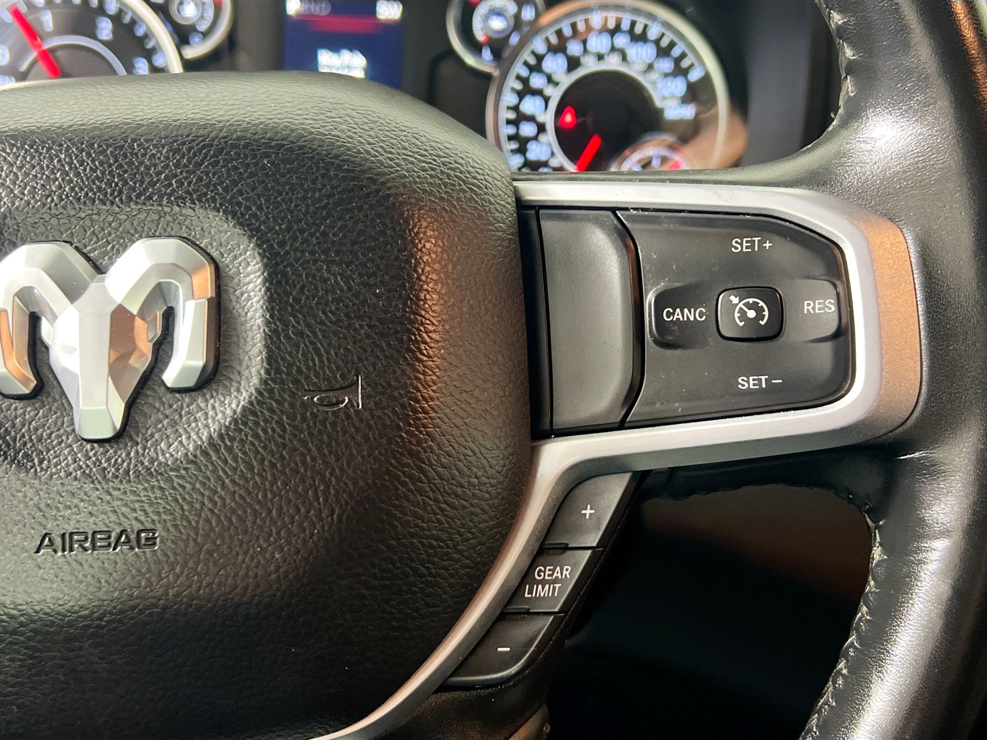 Used 2024 RAM 3500 Big Horn image 19