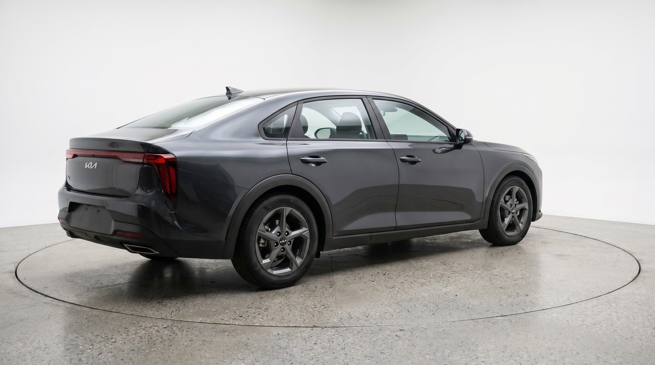 Used 2025 Kia K4 LXS FWD image 9