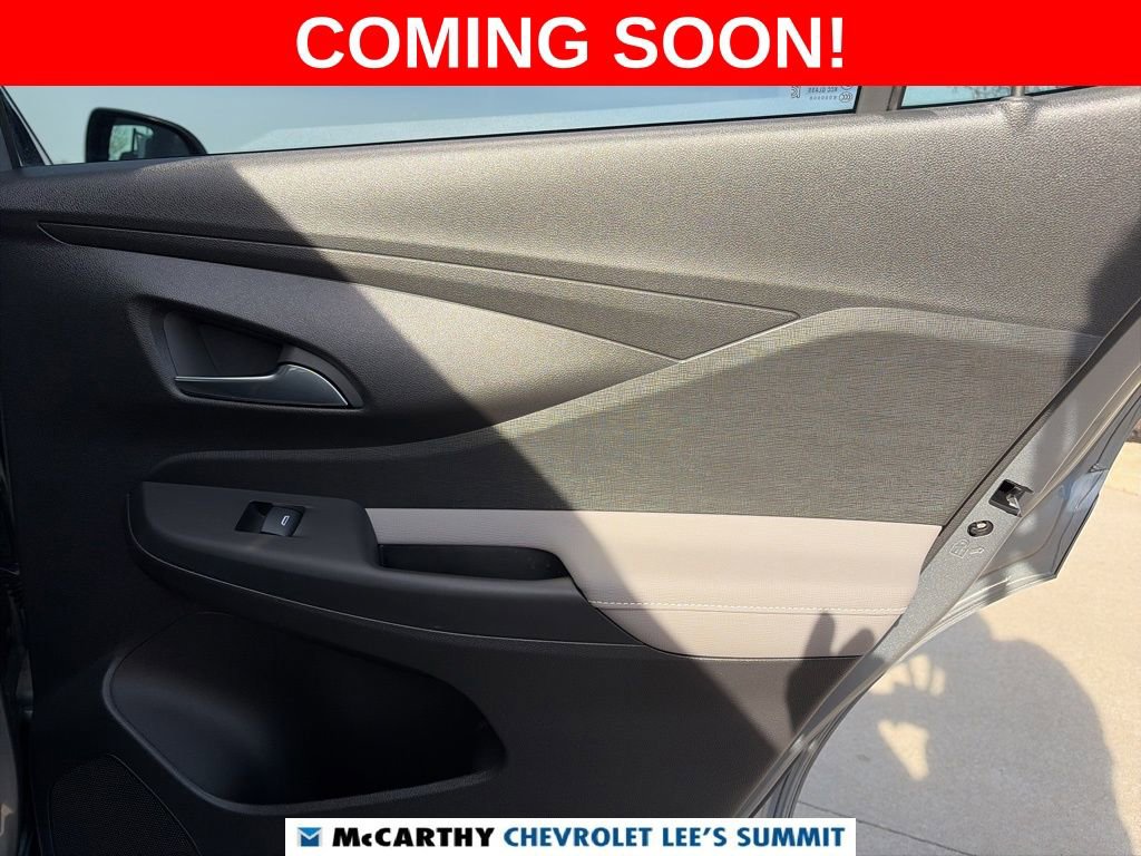 Used 2025 Buick Envista Avenir image 33