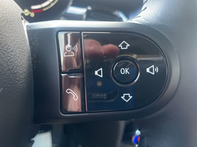 Certified 2023 MINI Cooper 4-Door Hardtop image 27