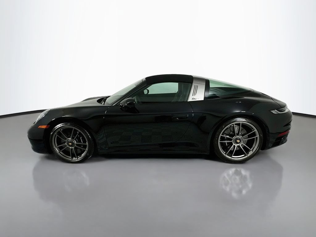Certified 2022 Porsche 911 Targa 4 GTS AWD/4WD image 2