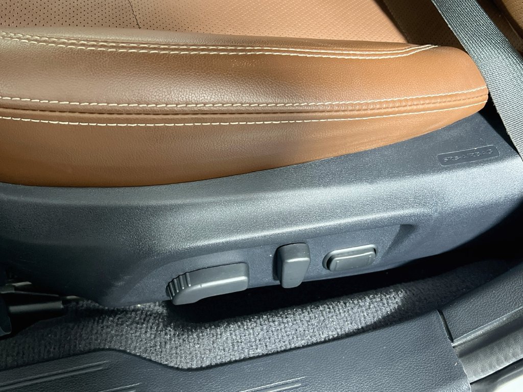 Used 2019 Subaru Outback 2.5i Touring AWD/4WD image 17