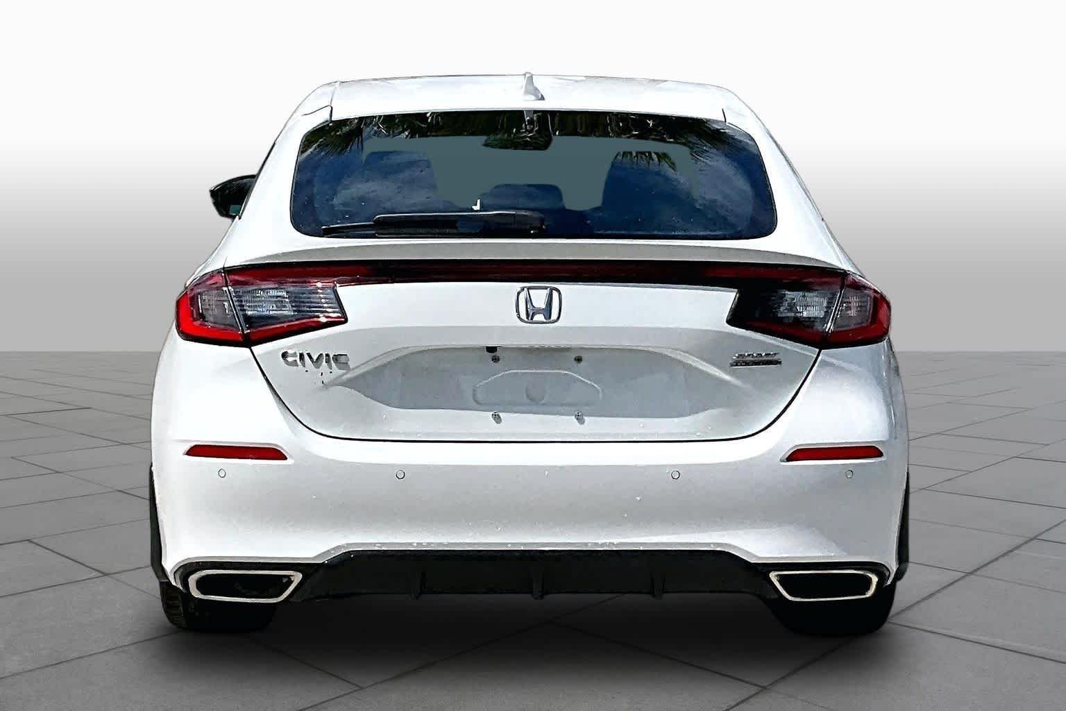 Used 2024 Honda Civic Sport Touring image 5