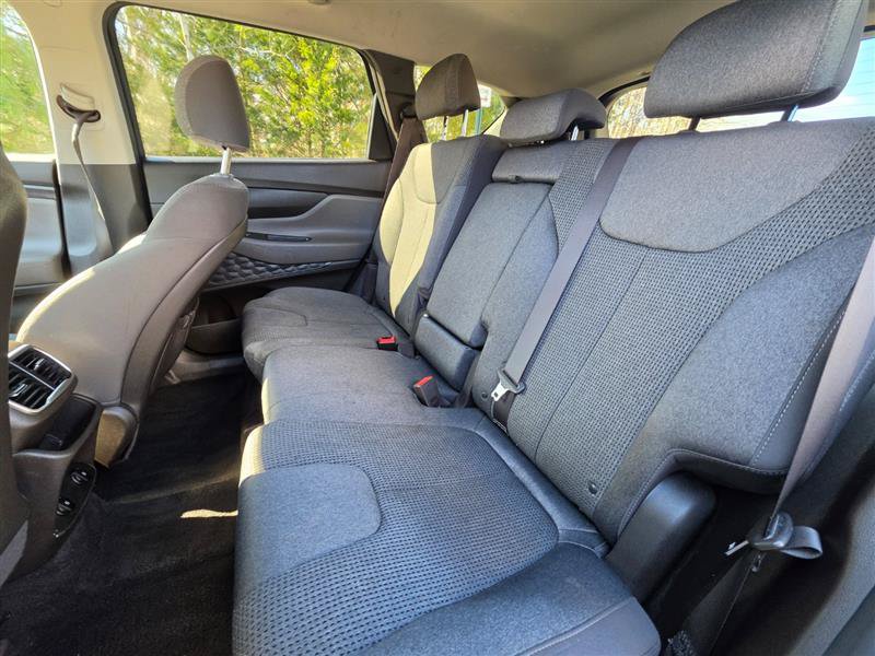 Used 2019 Hyundai Santa Fe SE AWD/4WD image 21