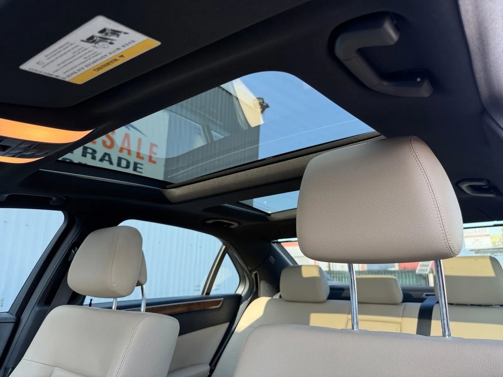 Used 2010 Mercedes-Benz E 350 Sedan image 17