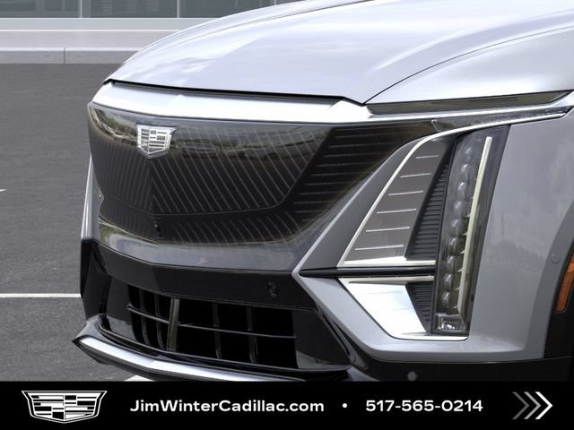 New 2026 Cadillac Lyriq Luxury w/ LPO, Floor Liner Package AWD/4WD image 13