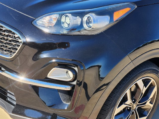 Certified 2022 Kia Sportage EX FWD image 9