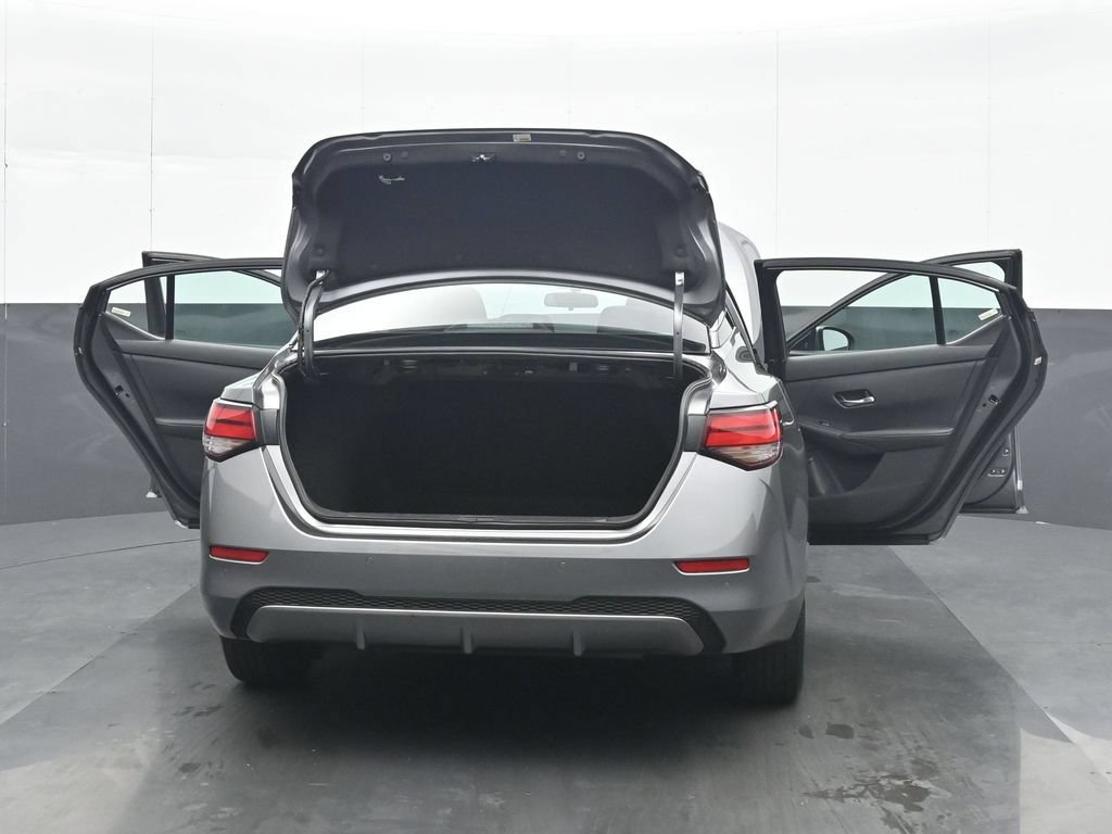 Used 2023 Nissan Sentra SV FWD image 35