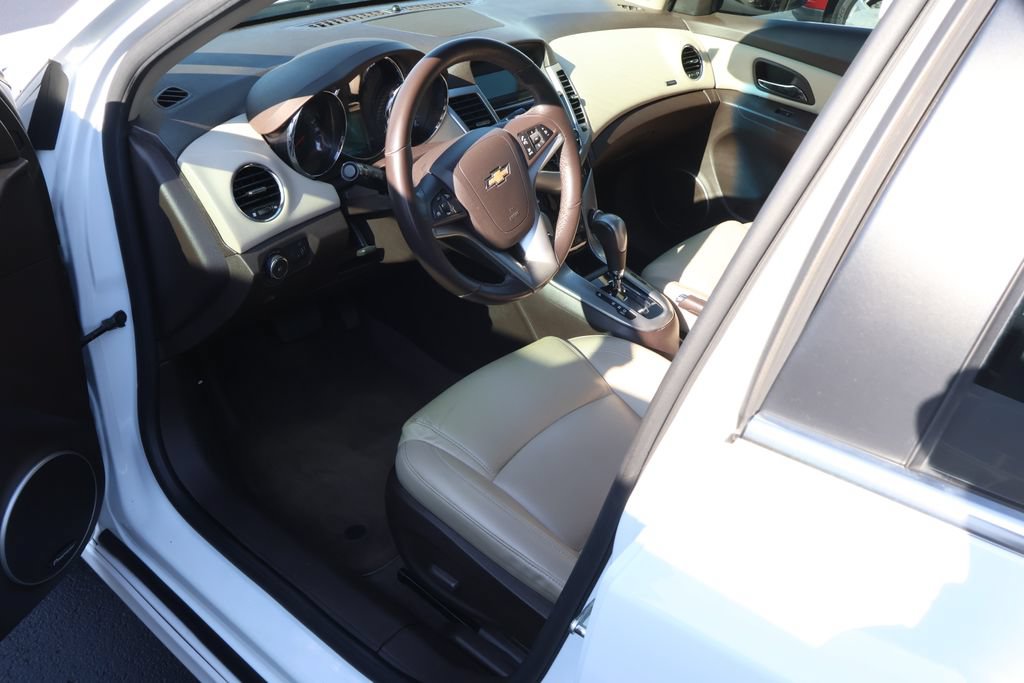 Used 2012 Chevrolet Cruze LTZ w/ RS Package FWD image 7