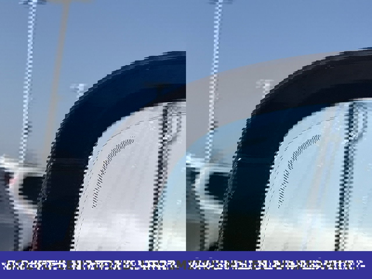 Certified 2023 Volvo XC60 B5 Plus w/ Climate Package image 11