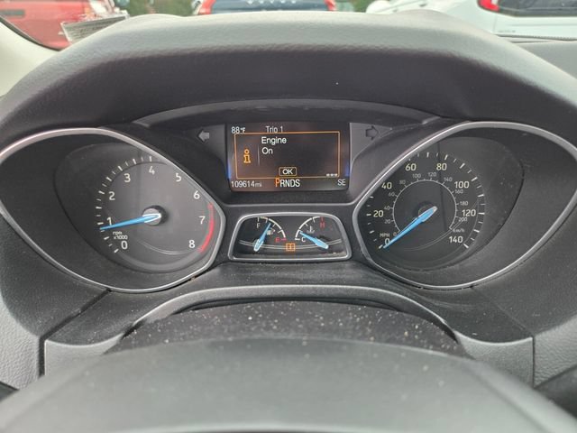 Used 2017 Ford Focus Titanium FWD image 35