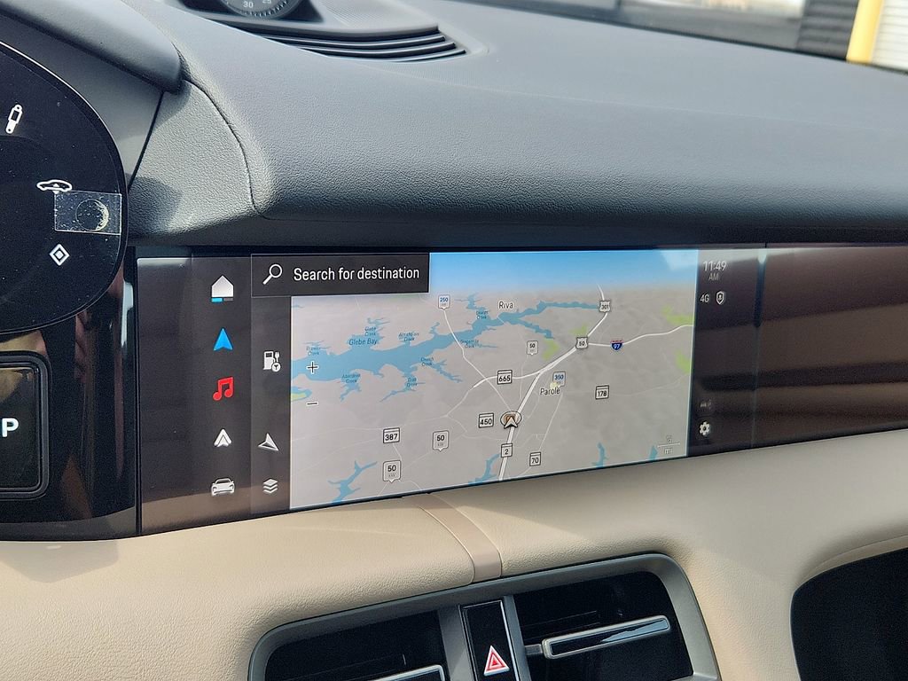 Used 2025 Porsche Taycan image 17