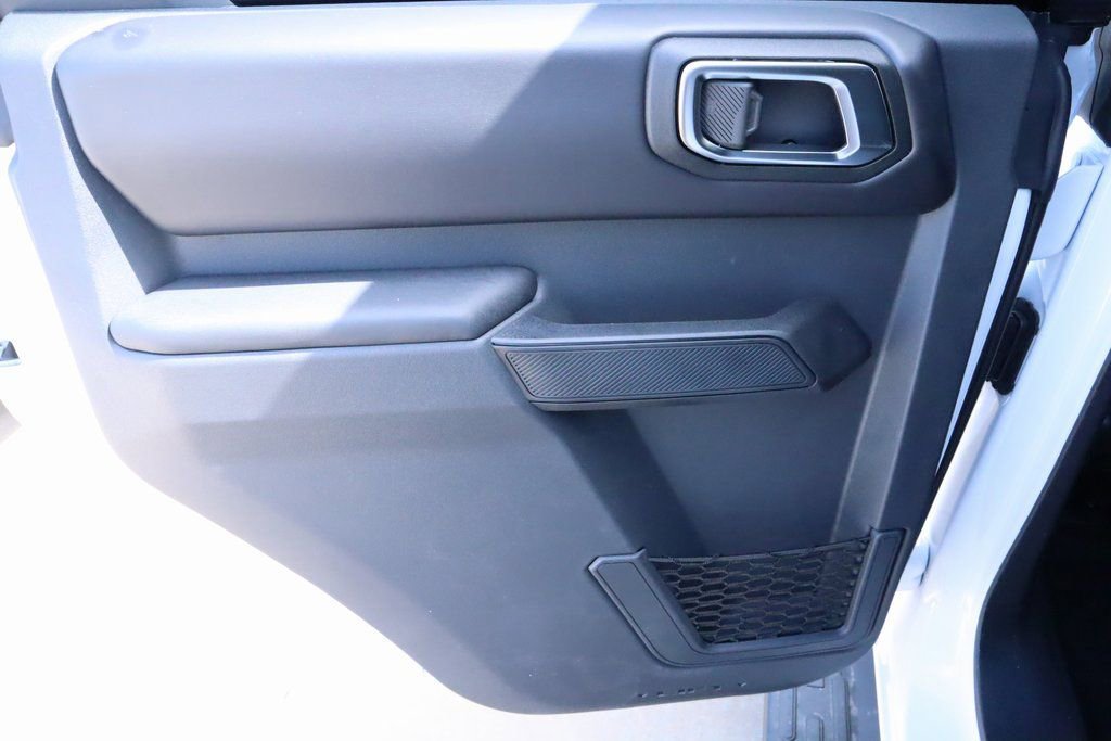 New 2025 Ford Bronco Outer Banks image 17