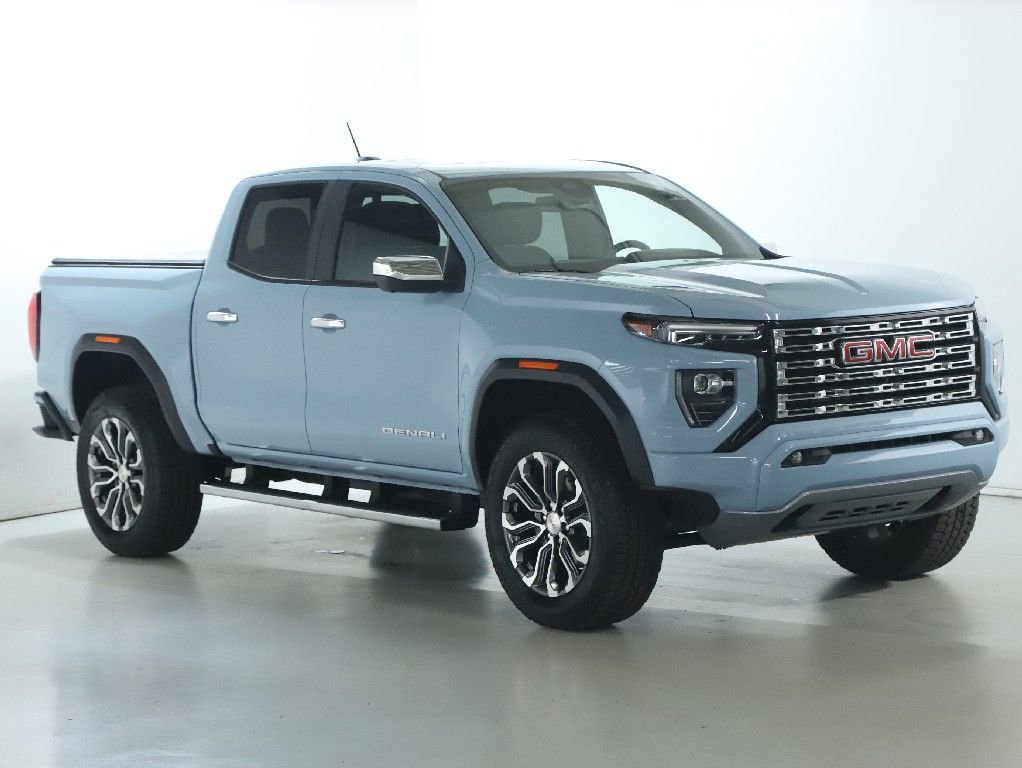 Used 2026 GMC Canyon Denali AWD/4WD image 9
