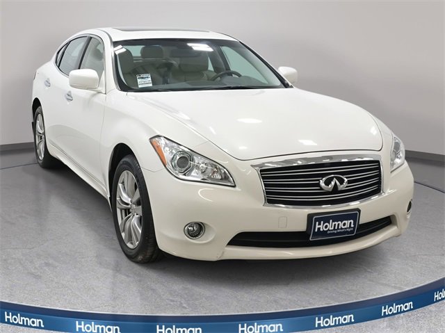Used 2012 INFINITI M37 x w/ Premium Pkg image 4