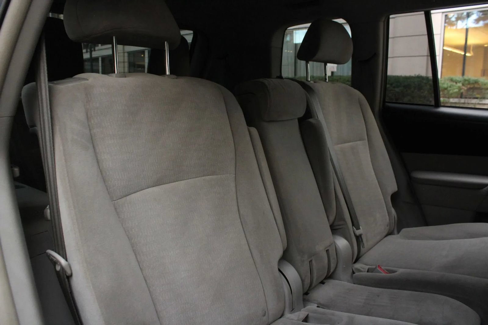 Used 2013 Toyota Highlander 4WD Hybrid image 24
