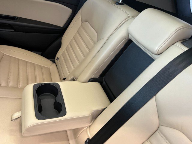 Used 2015 Ford Edge SEL w/ Equipment Group 201A image 38