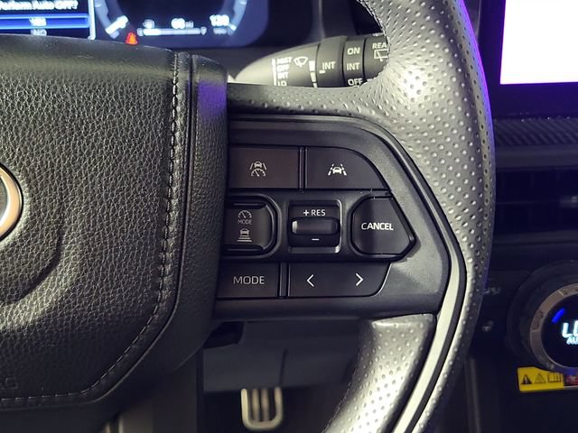 Used 2025 Toyota 4Runner TRD Pro AWD/4WD image 26