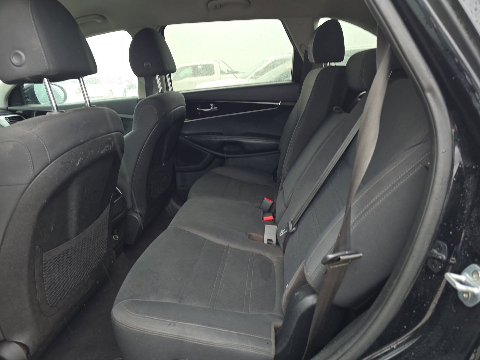 Used 2019 Kia Sorento FWD image 13