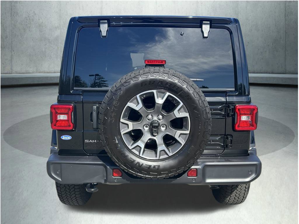 New 2027 Jeep Wrangler Unlimited Sahara AWD/4WD image 4