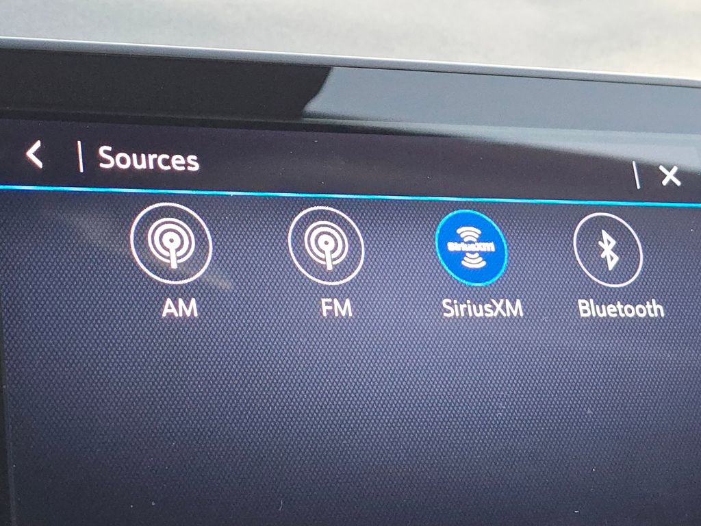 Used 2023 Chevrolet Malibu LT image 7