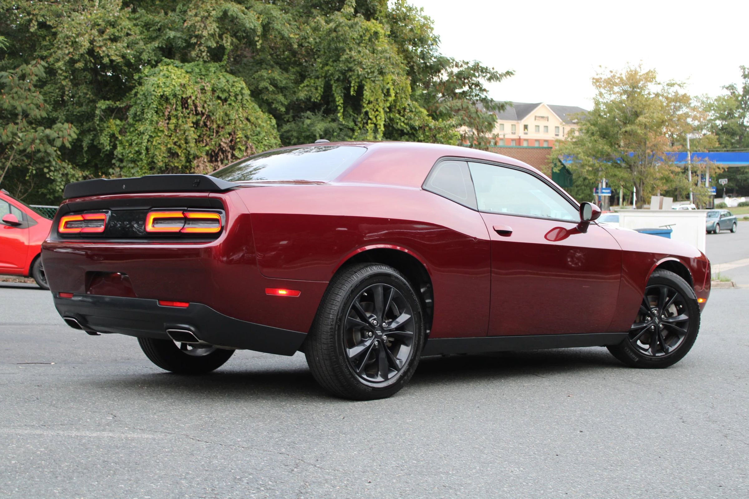 Used 2022 Dodge Challenger SXT w/ Blacktop Package image 32