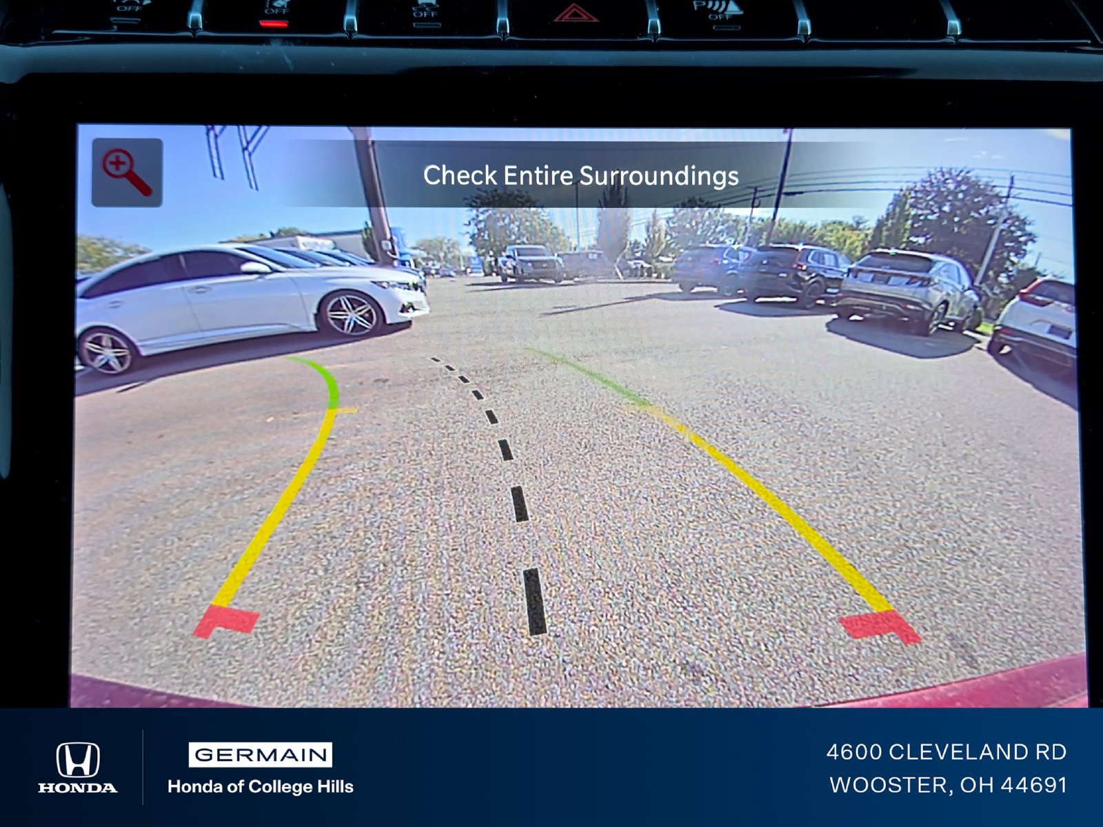 Used 2023 Jeep Grand Cherokee Overland AWD/4WD image 7