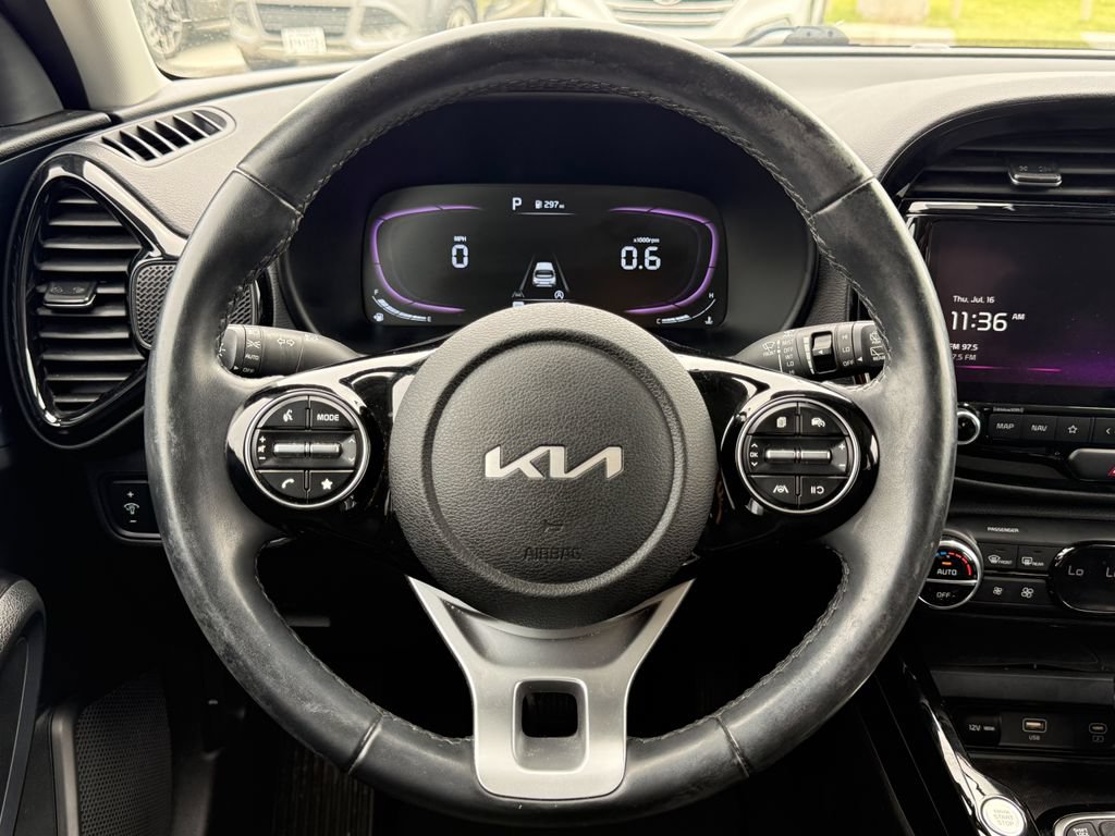Used 2023 Kia Soul EX FWD image 20
