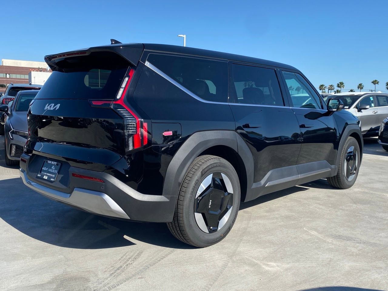 New 2026 Kia EV9 Light image 3