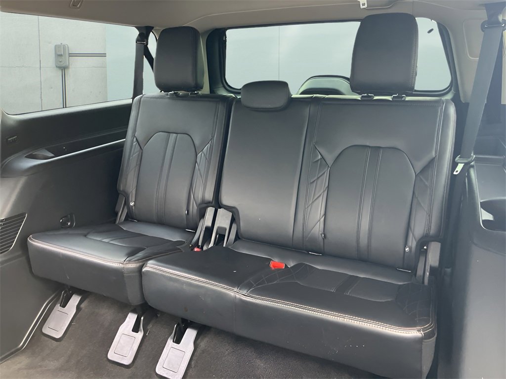 Used 2020 Ford Expedition Max Platinum image 36