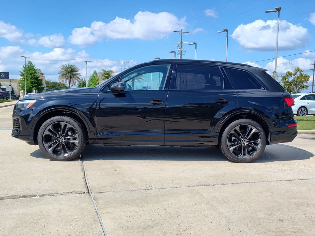 Used 2025 Audi Q7 3.0T Premium Plus w/ Premium Plus Package AWD/4WD image 4