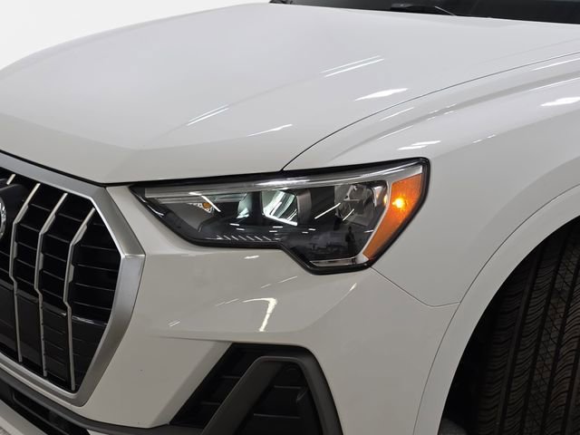 Used 2022 Audi Q3 2.0T Premium w/ Convenience Package AWD/4WD image 31