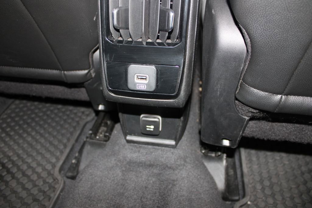 Used 2025 Jeep Compass Trailhawk AWD/4WD image 31