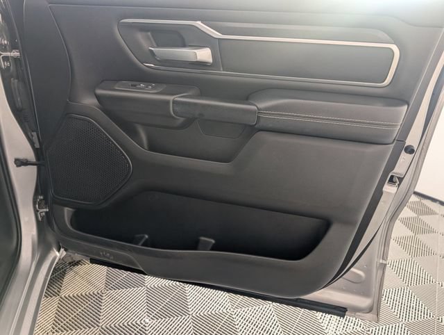 Used 2025 RAM 1500 Big Horn AWD/4WD image 34