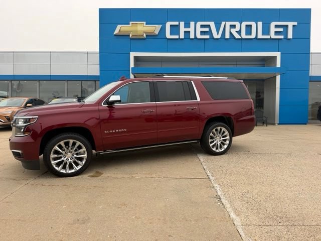 Used 2019 Chevrolet Suburban Premier w/ Premier Plus Edition AWD/4WD image 4