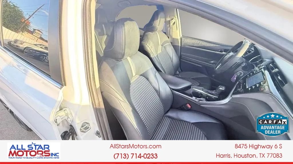 Used 2020 Toyota Camry SE w/ Carpet Mat Package FWD image 20