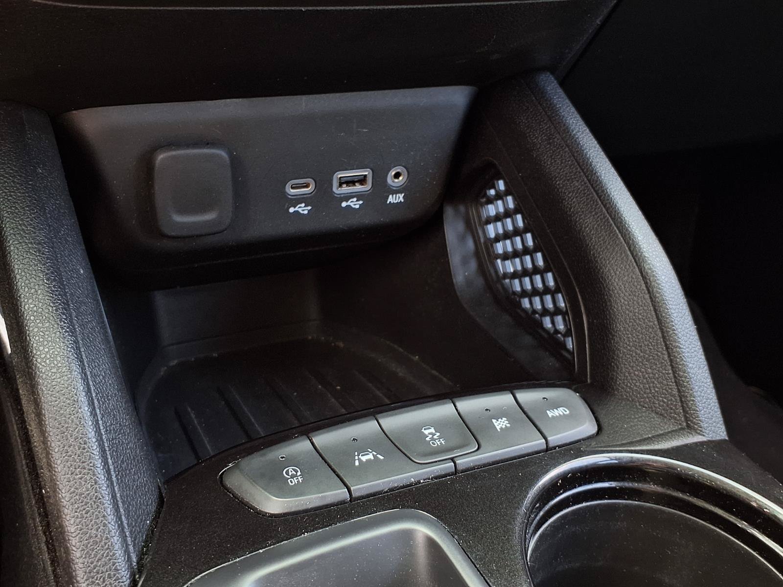 Used 2021 Chevrolet TrailBlazer LS AWD/4WD image 16