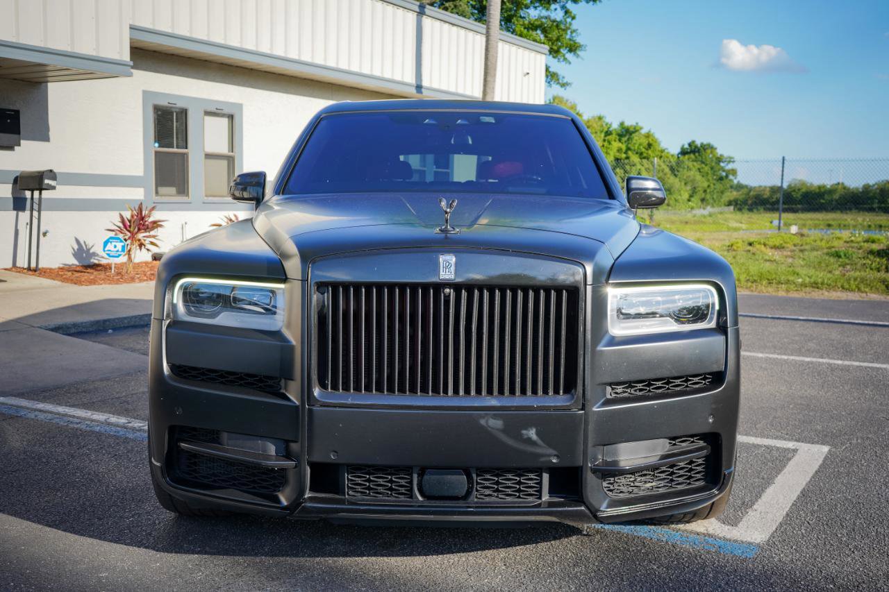 Used 2019 Rolls-Royce Cullinan AWD/4WD image 2