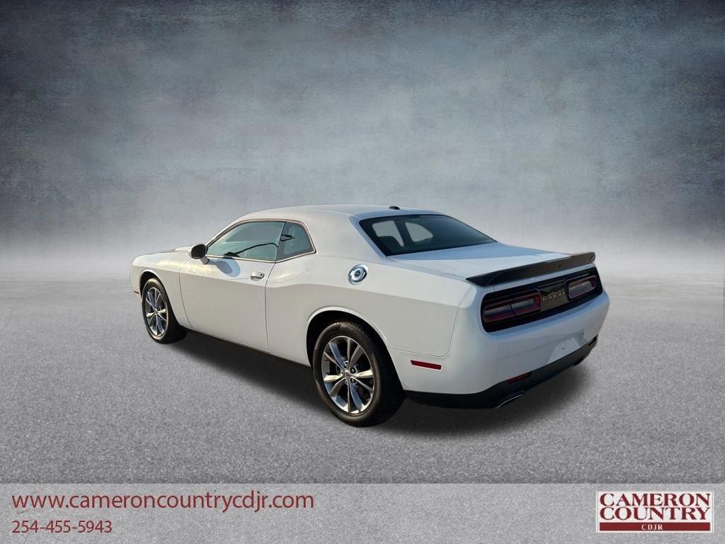 Used 2023 Dodge Challenger SXT w/ Cold Weather Group image 5