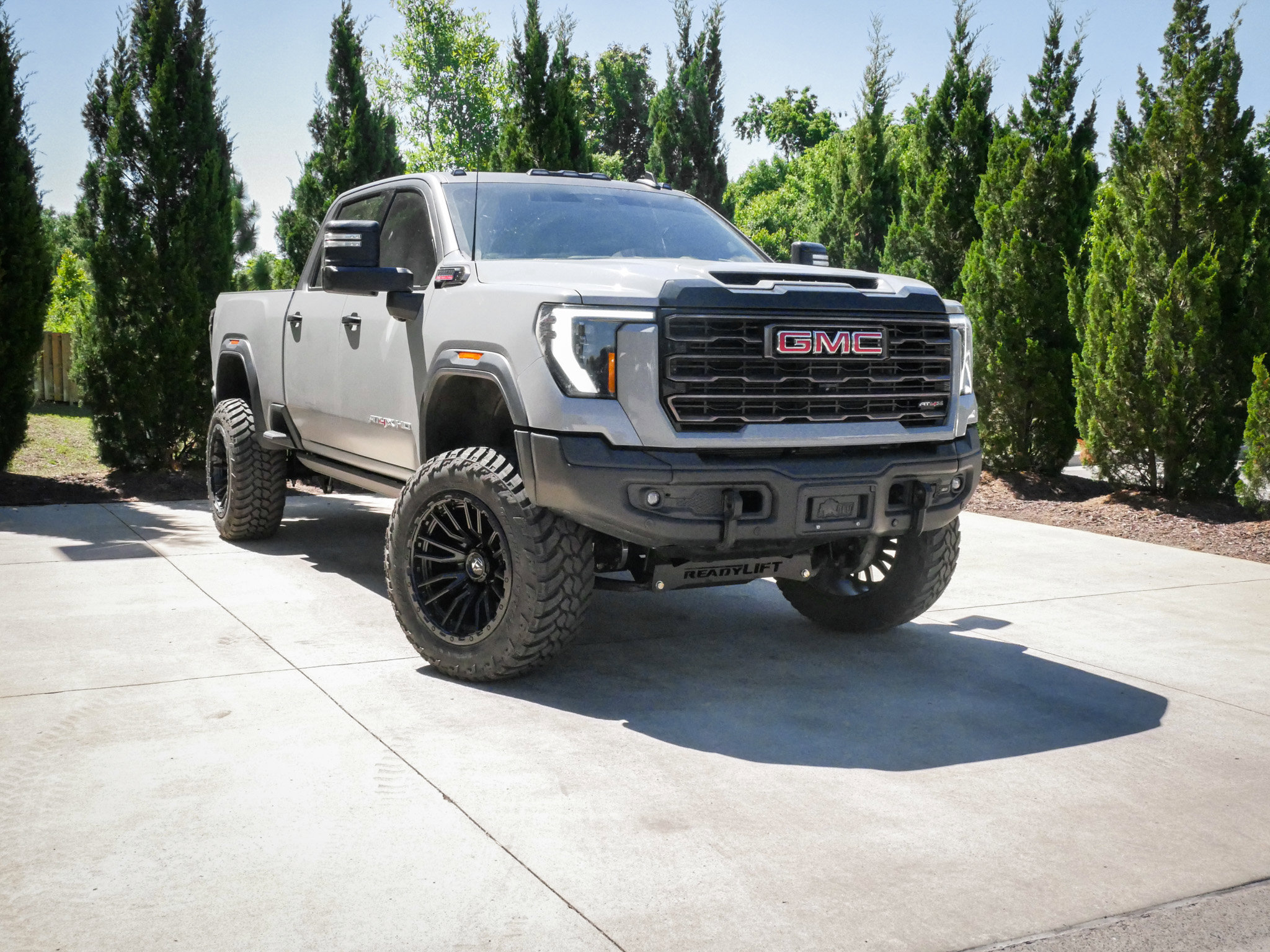 Used 2025 GMC Sierra 2500 AT4X w/ AT4X AEV Edition AWD/4WD image 2
