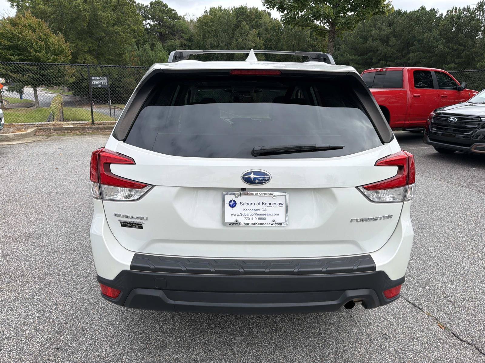 Used 2023 Subaru Forester Premium AWD/4WD image 9