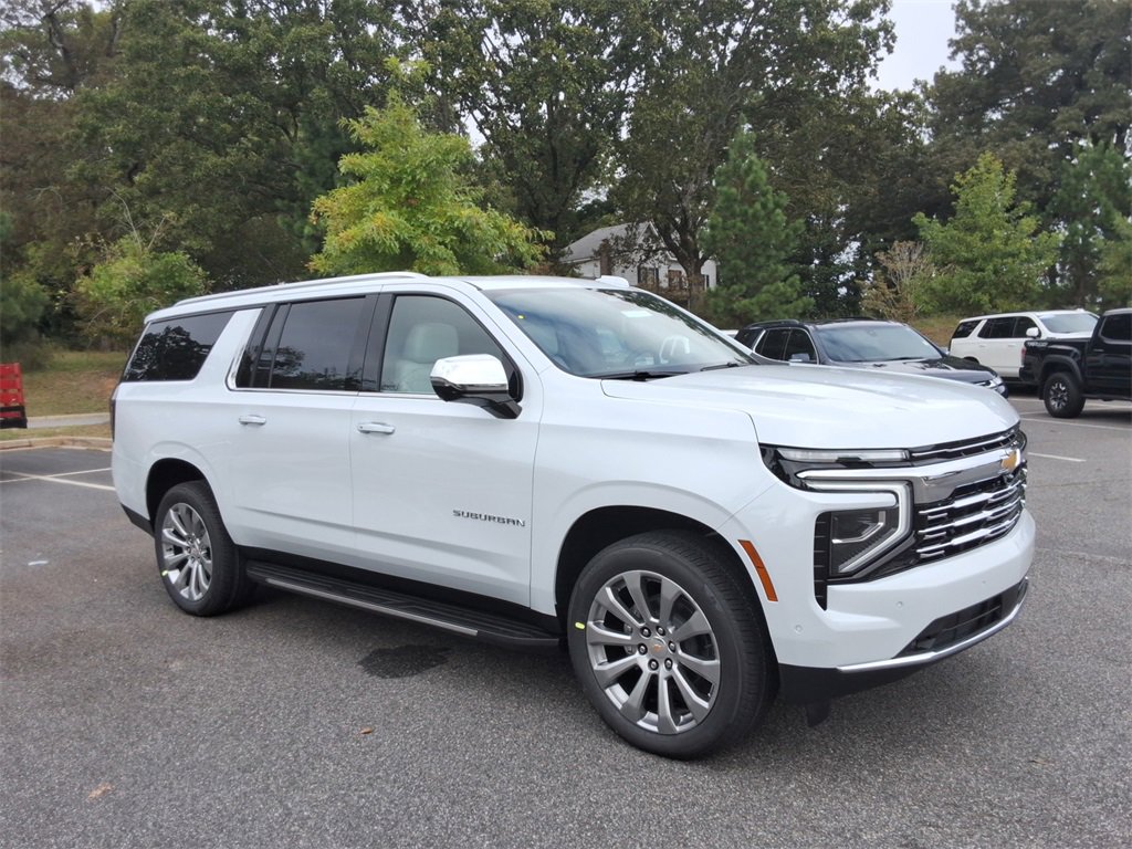 New 2026 Chevrolet Suburban Premier image 3