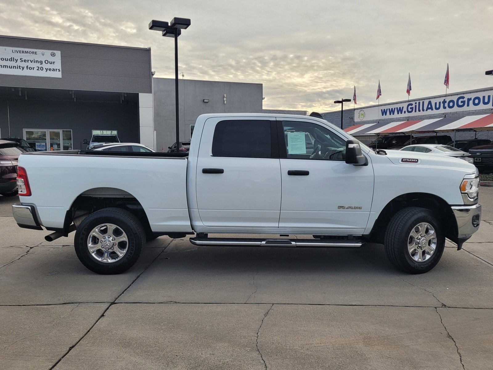 Used 2024 RAM 2500 Big Horn w/ Bed Utility Group image 3