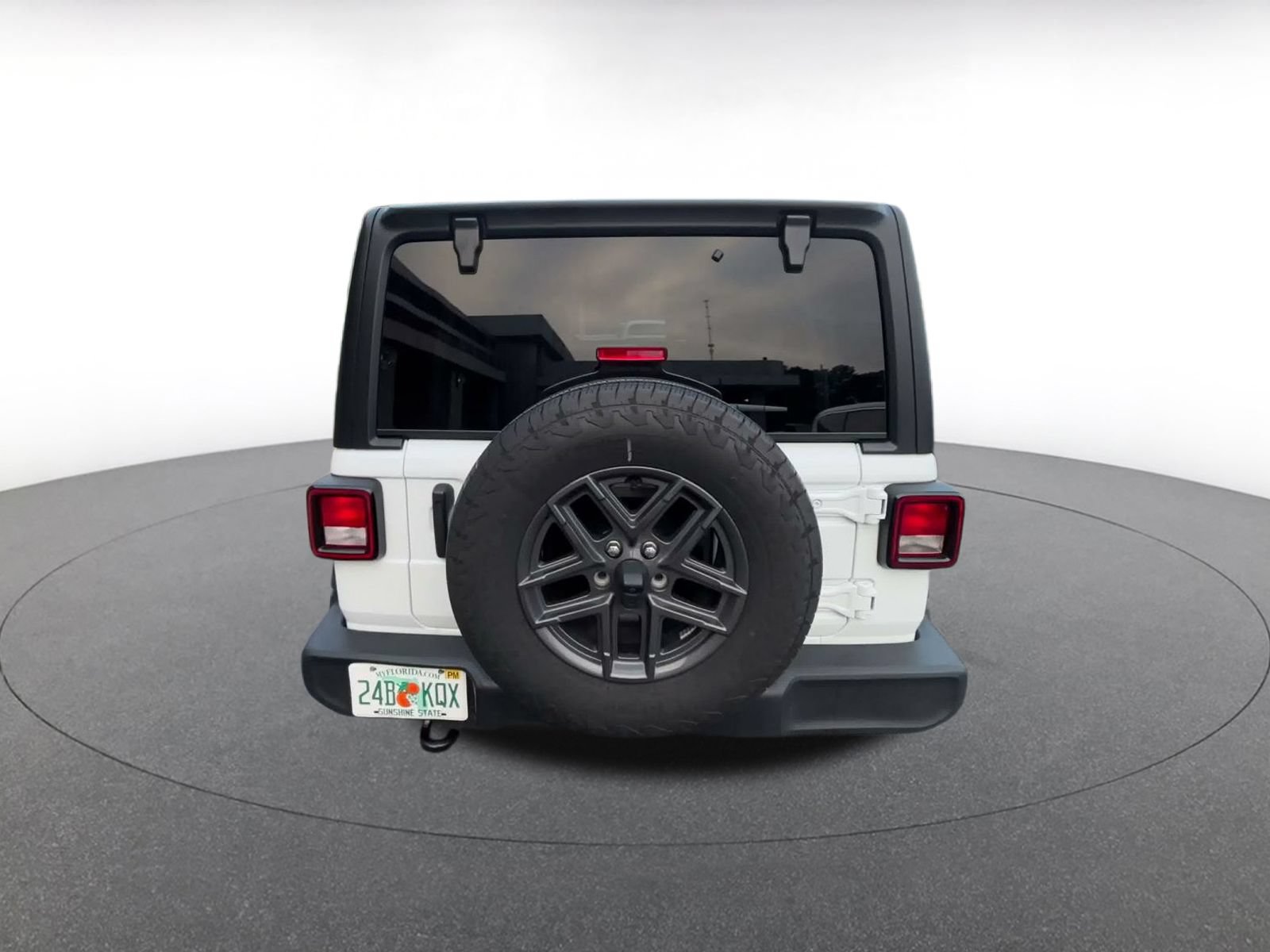 Used 2025 Jeep Wrangler Unlimited Sport AWD/4WD image 12